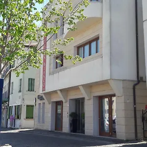 Leon Bianco Hotel